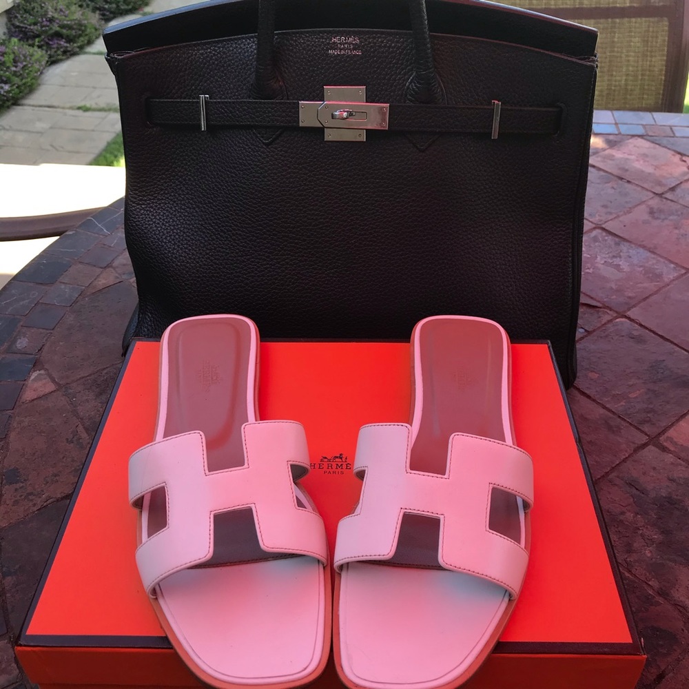 NEW HERMES oran sandals/slides in white